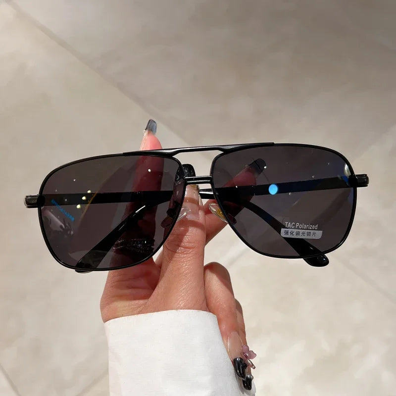 Aviatrix Aura – Black